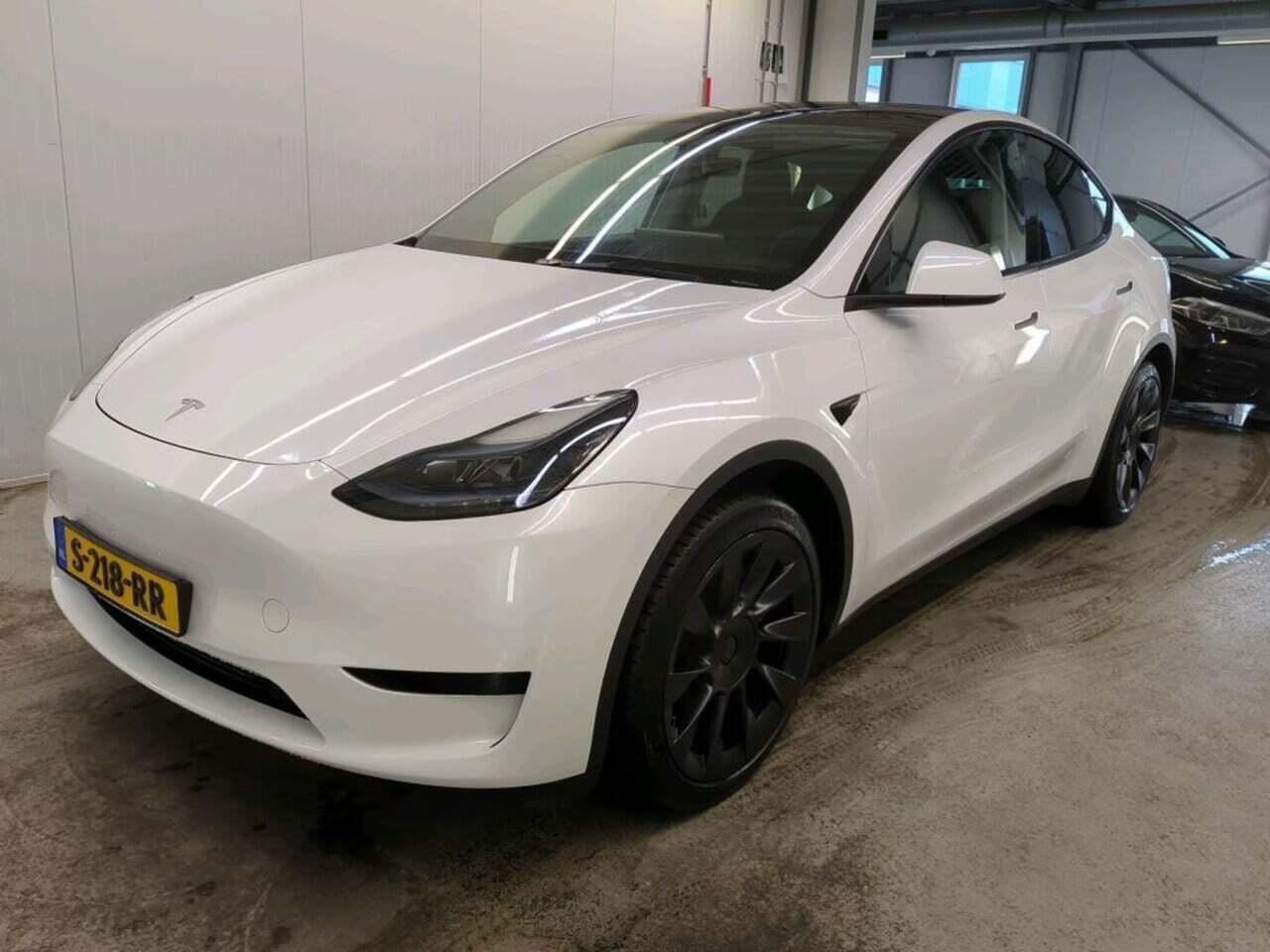 Tesla Model Y RWD 58 kWh