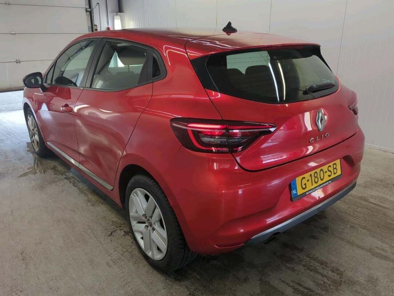 RENAULT CLIO 1.0 TCe Zen photo