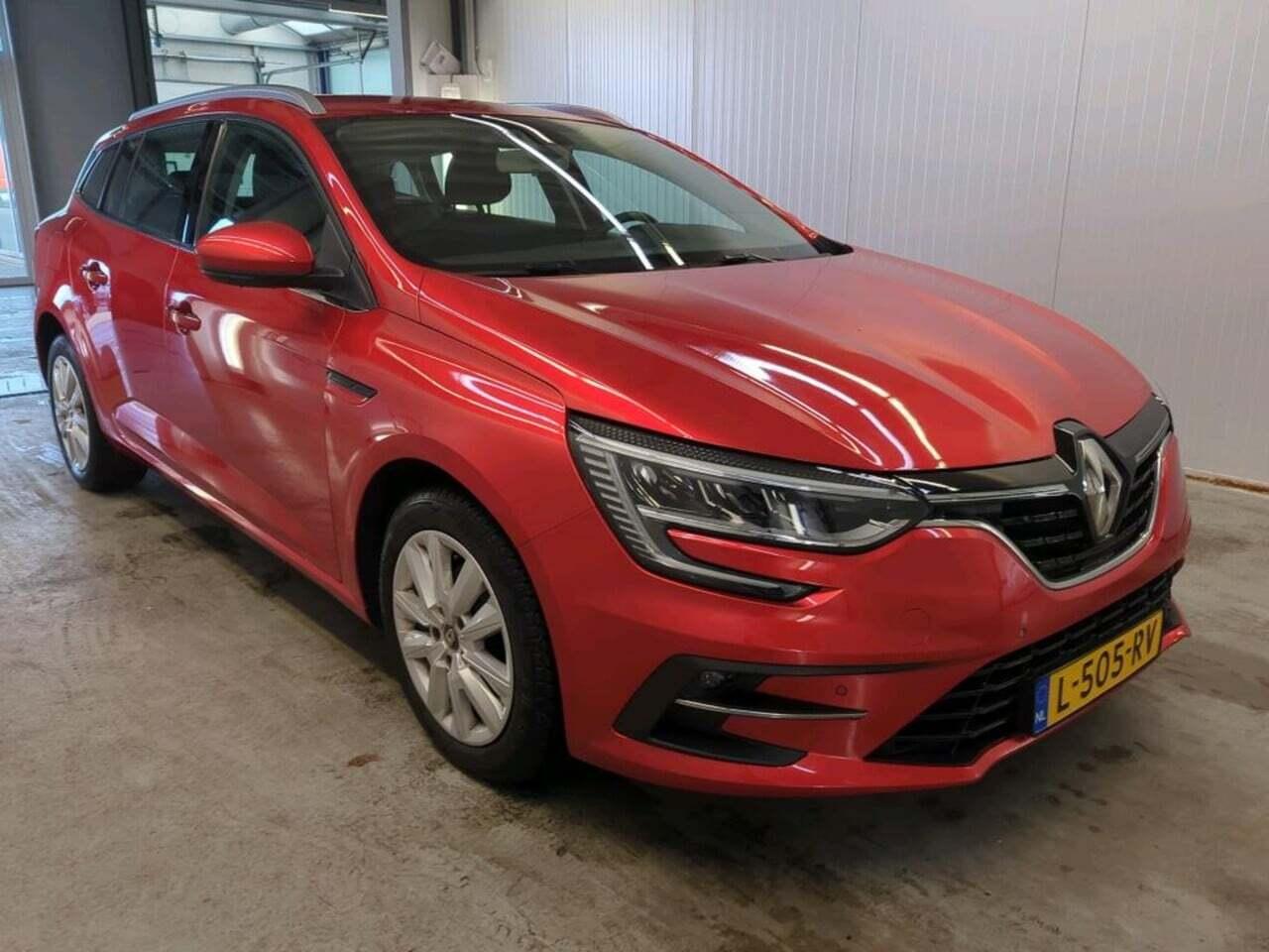 RENAULT Mégane Estate 1.3 TCe Business Zen photo