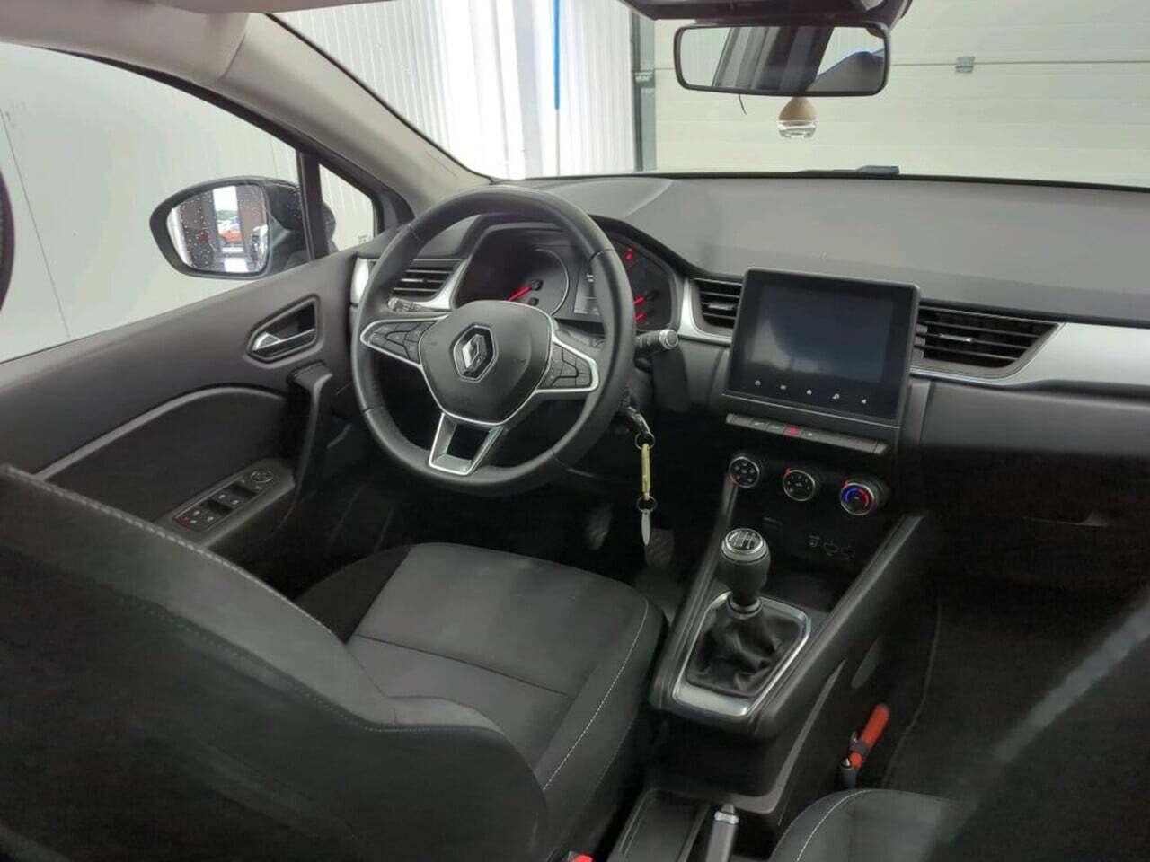 RENAULT Captur 1.0 TCe Zen photo