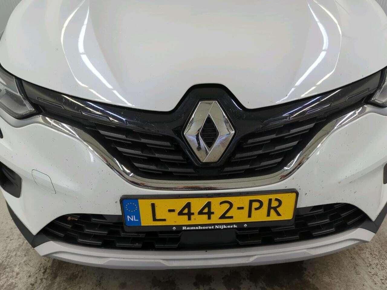 RENAULT Captur 1.0 TCe Bns Zen photo