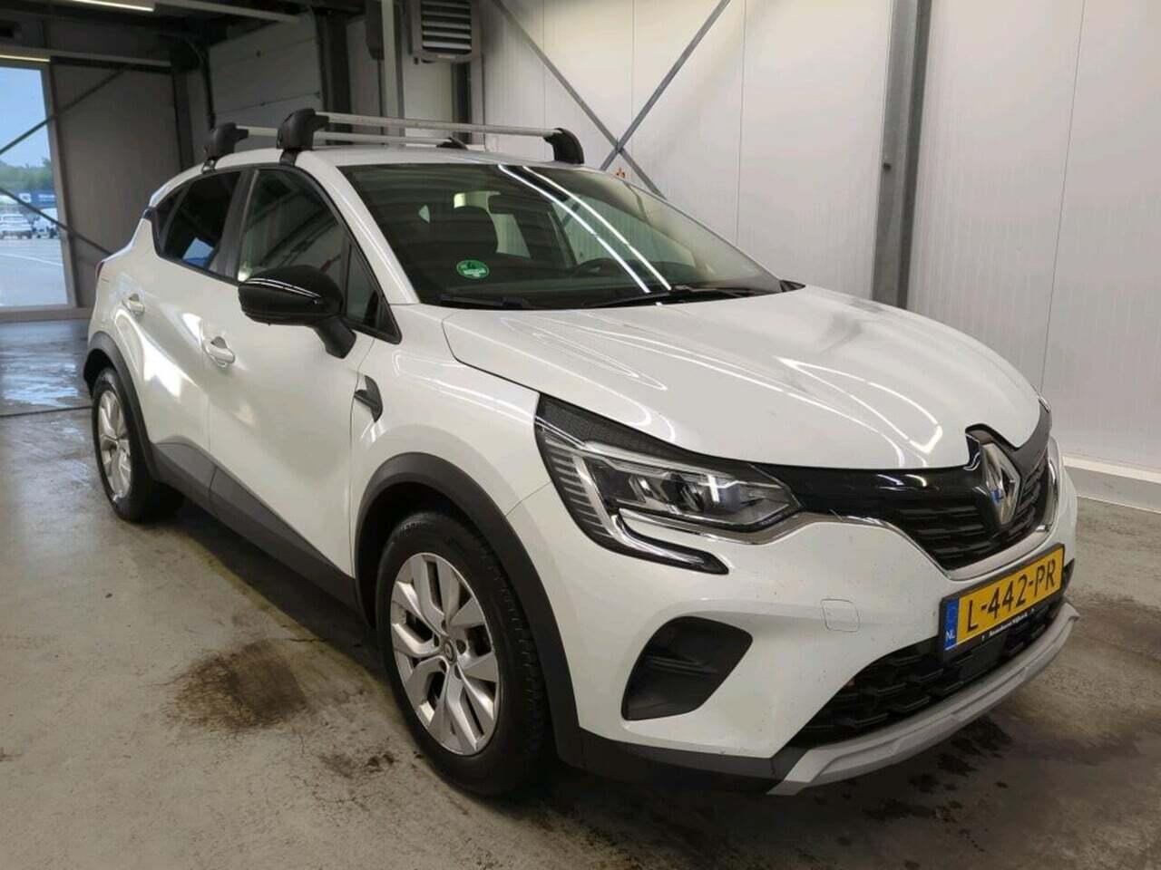 RENAULT Captur 1.0 TCe Bns Zen photo