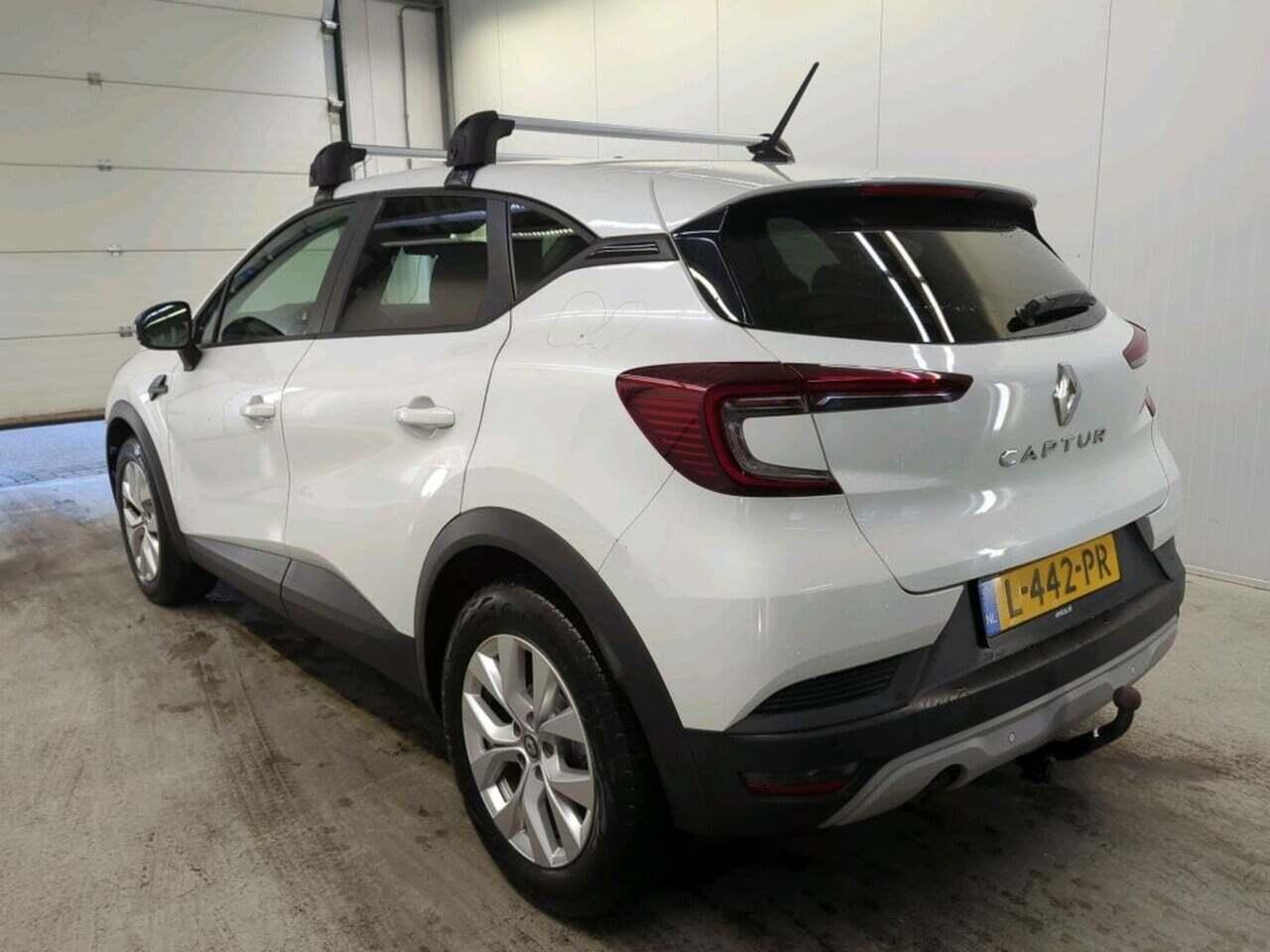 RENAULT Captur 1.0 TCe Bns Zen photo