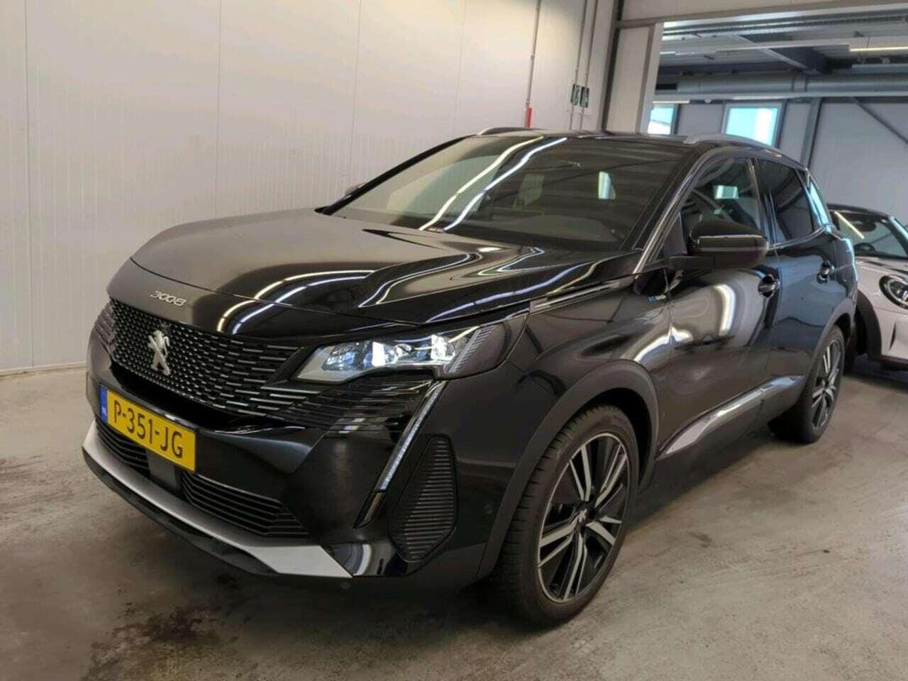 PEUGEOT 3008 1.6 HYbrid GT P.Bns