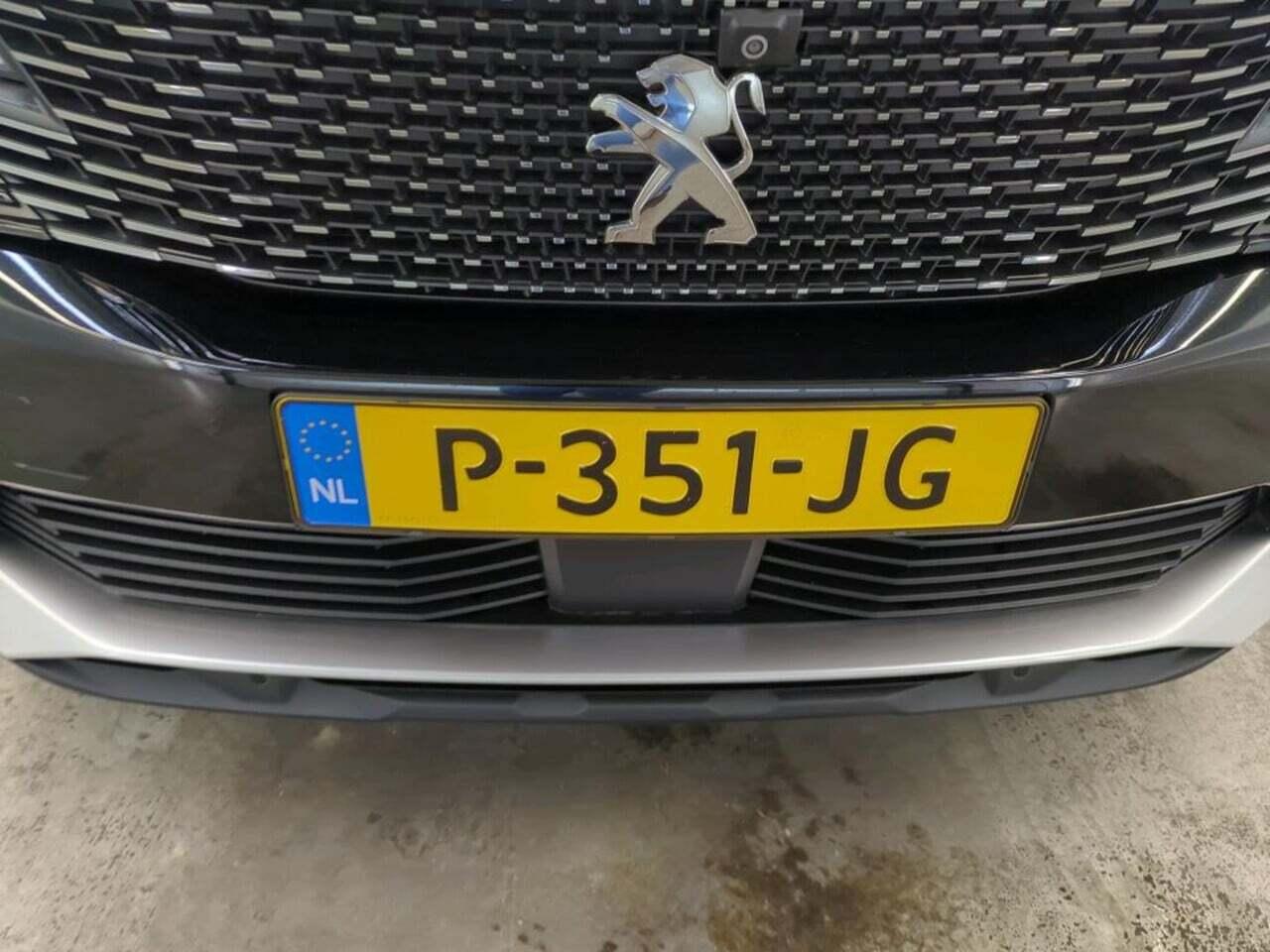 PEUGEOT 3008 1.6 HYbrid GT P.Bns photo