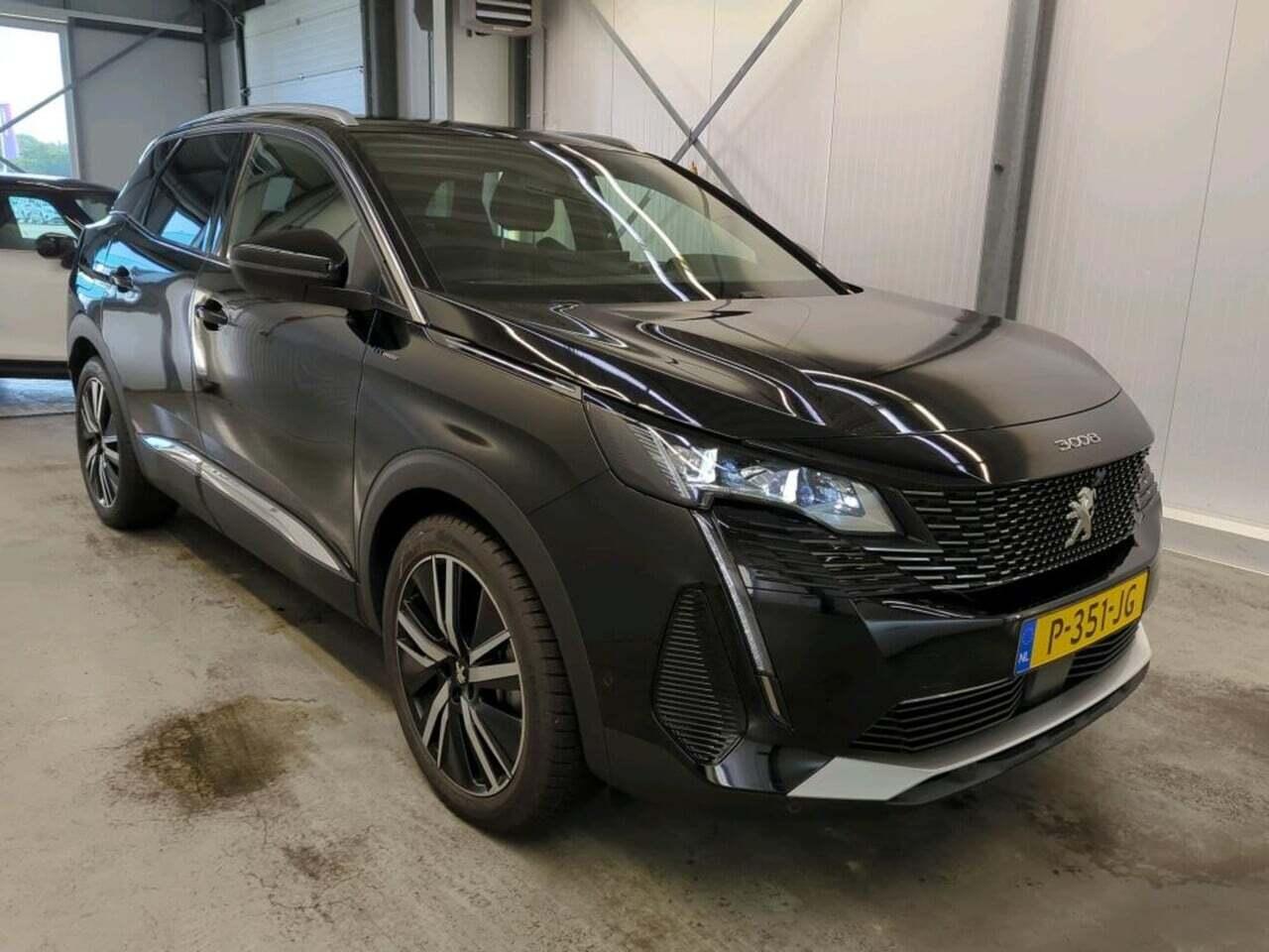 PEUGEOT 3008 1.6 HYbrid GT P.Bns photo