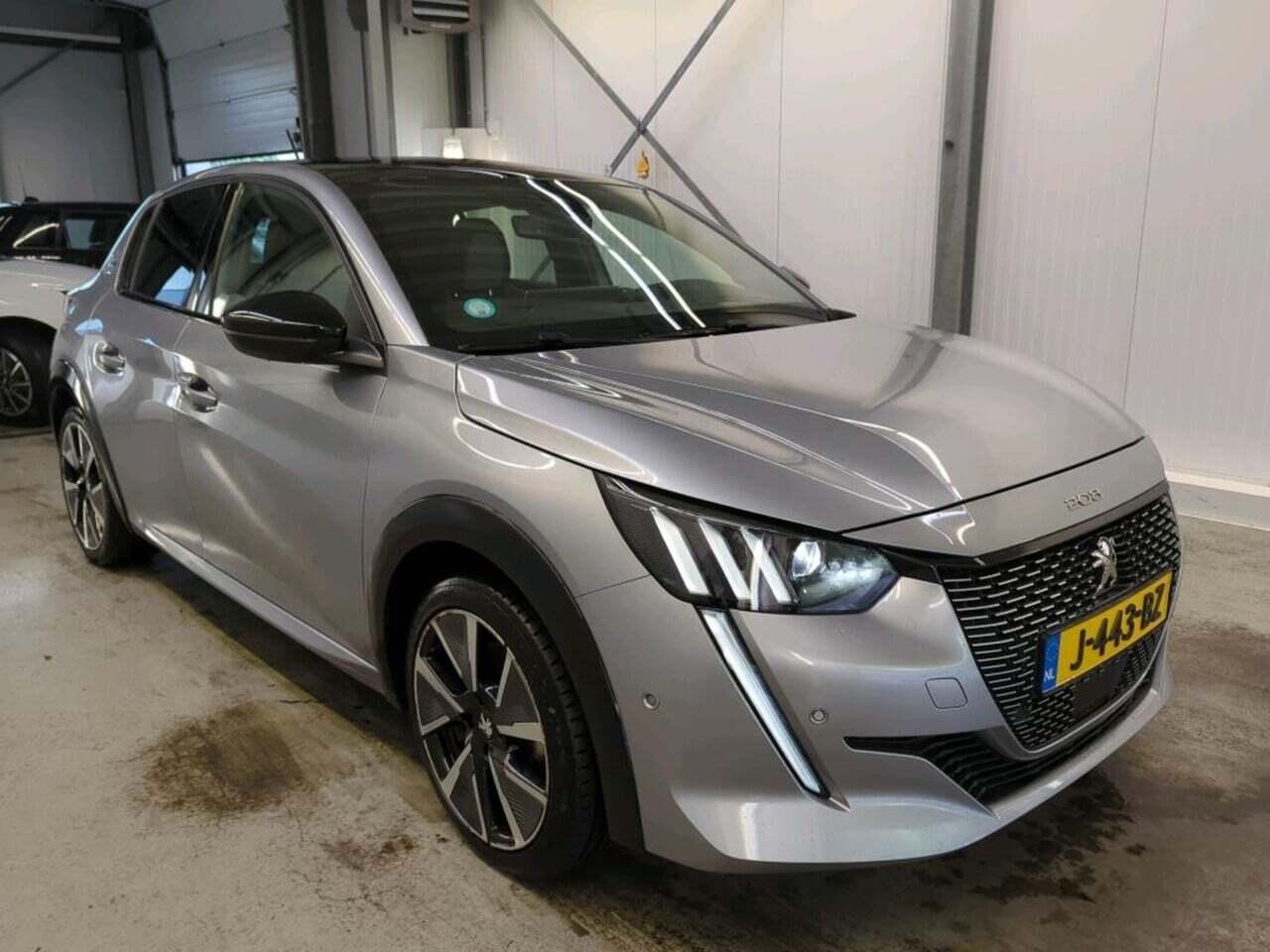 PEUGEOT e-208 EV GT 350 50 kWh photo