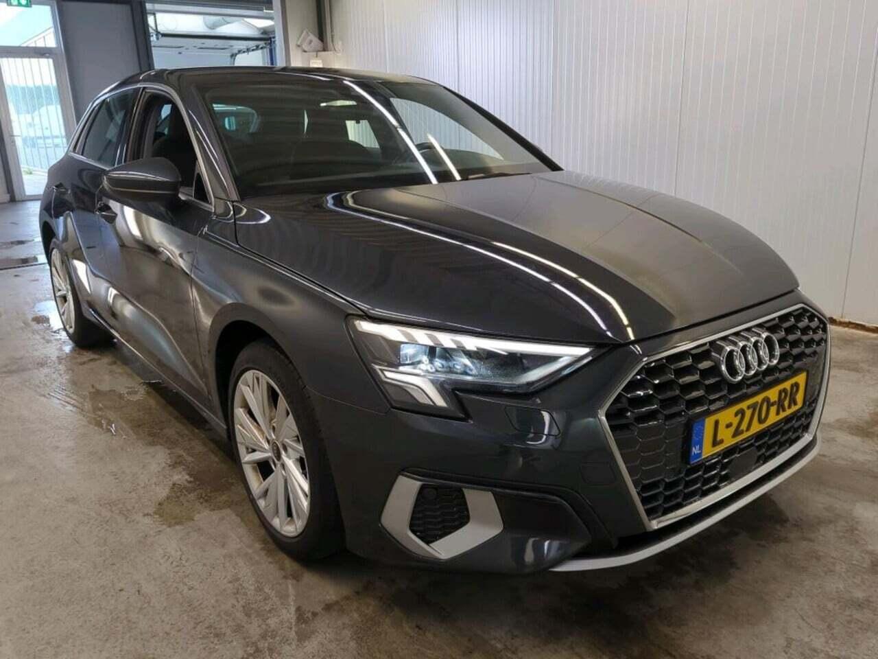 AUDI A3 Sportback 35 TFSI Adv edition photo