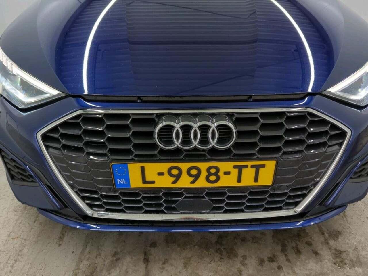 AUDI A3 Limousine 30 TFSI S edition photo