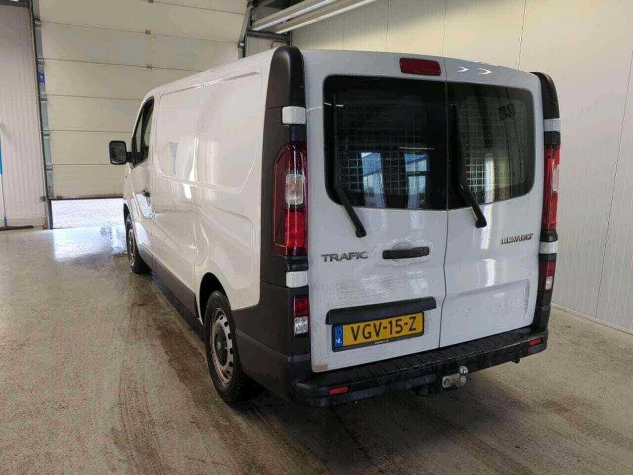 RENAULT Trafic 2.0 dCi T29 L1H1Comf photo