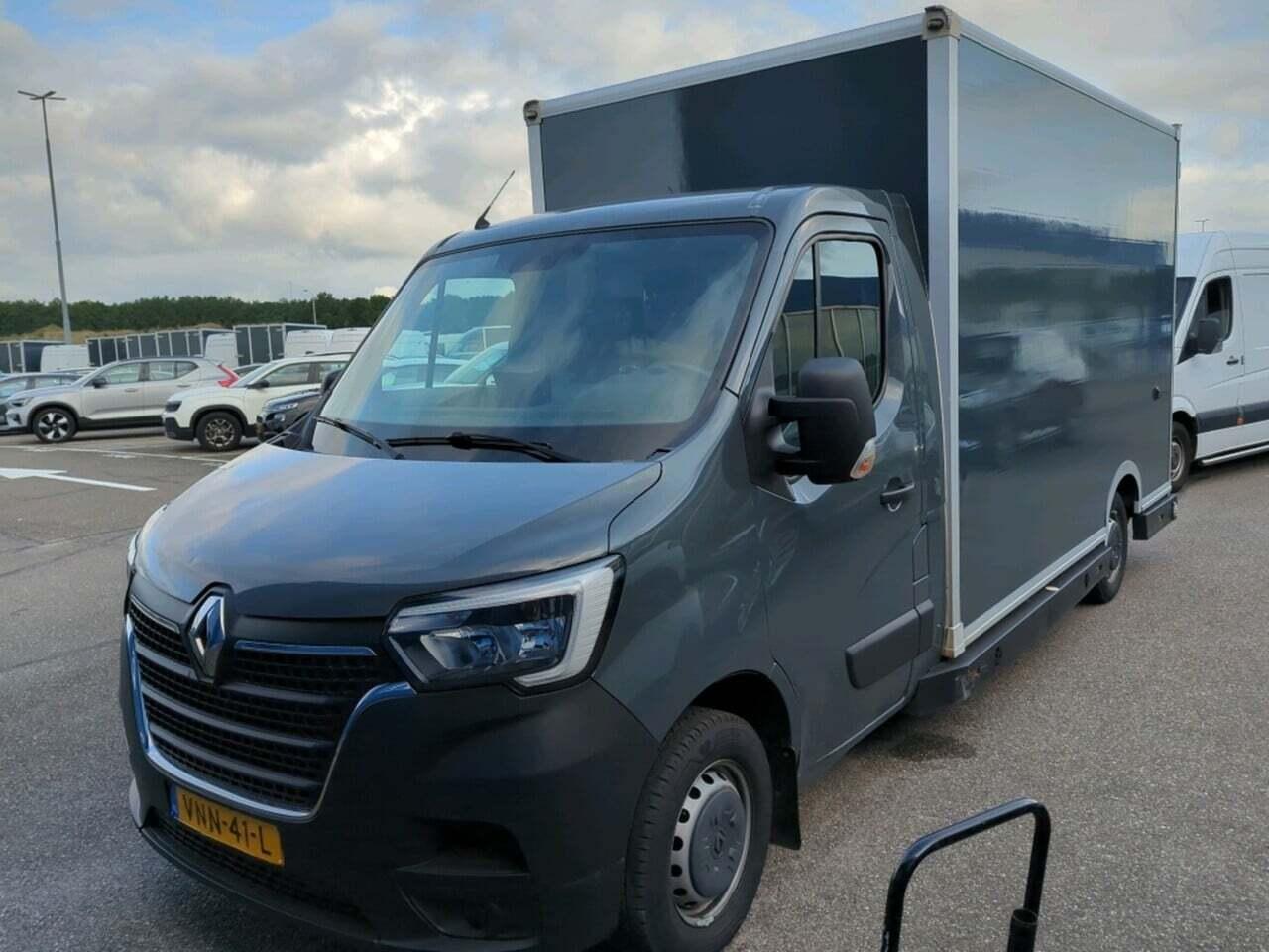 RENAULT Master T35 2.3 dCi L3