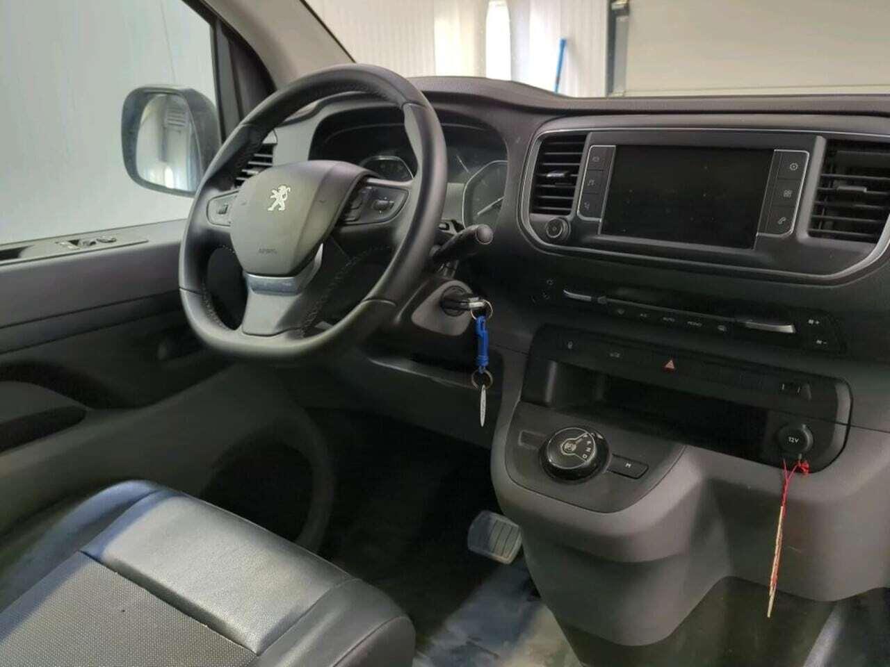 PEUGEOT Expert 2.0 BlueHDI Prem photo