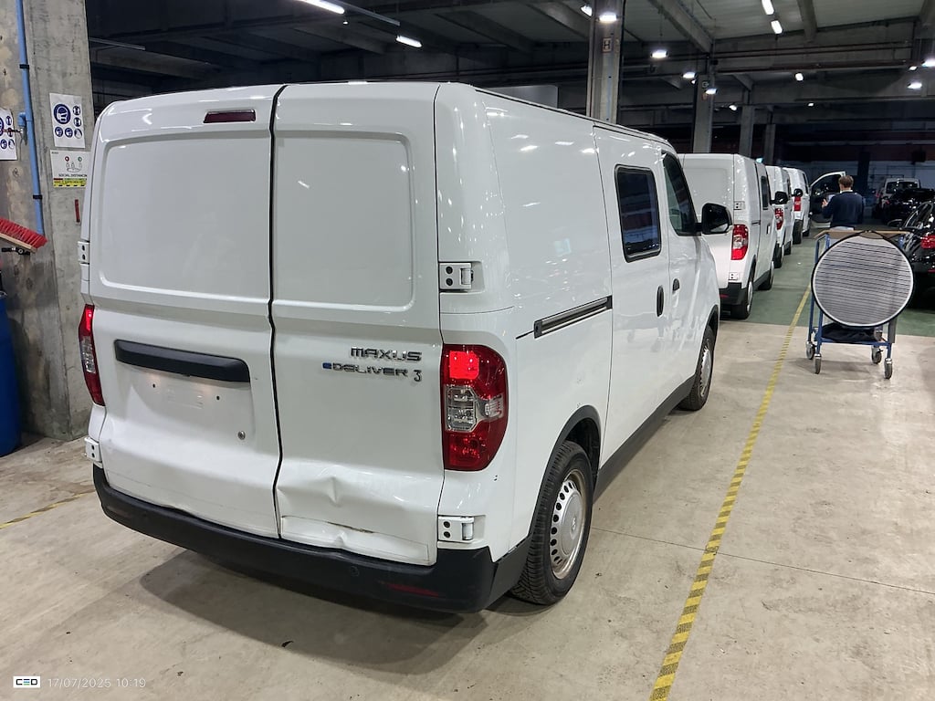 MAXUS EDELIVER 3 BEV 35KWH AUTO SWB photo