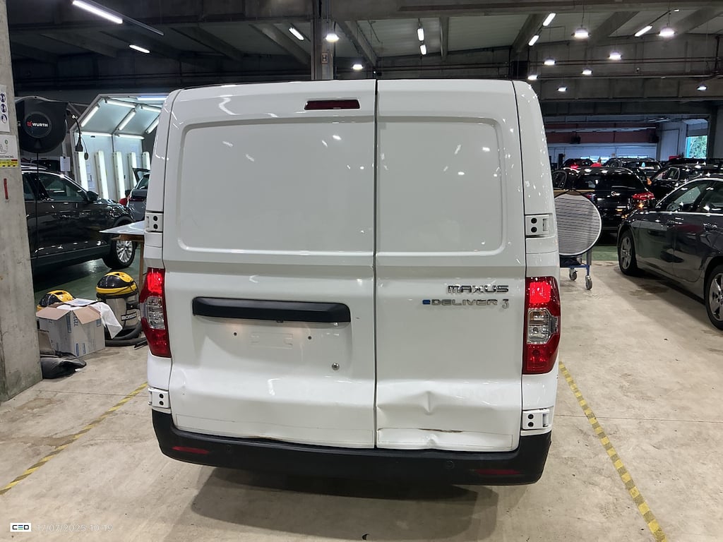 MAXUS EDELIVER 3 BEV 35KWH AUTO SWB photo