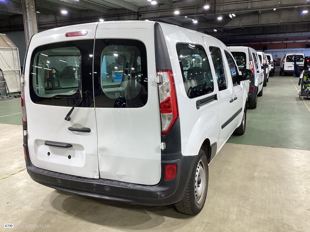 RENAULT KANGOO EXPRESS MAXI DIESEL Lot 1.3 RENAULT KANGOO EXPRESS Maxi 1.5 dCi Blue Confort photo