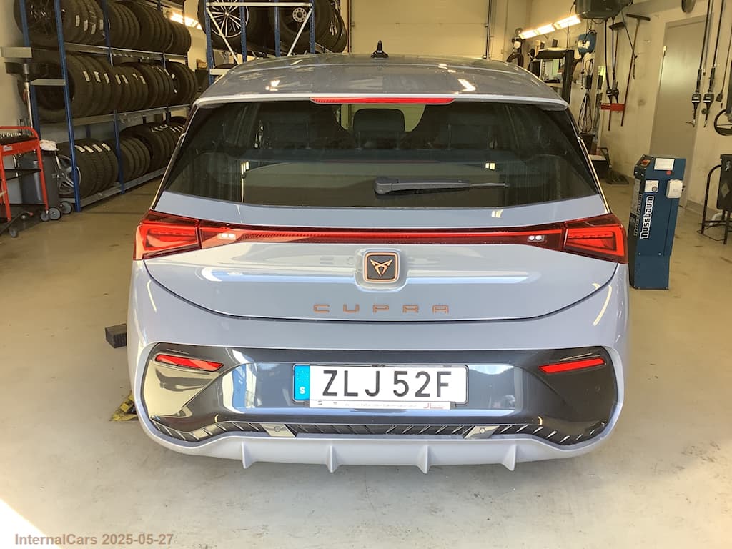 Cupra  BORN E-BOOST 58 photo