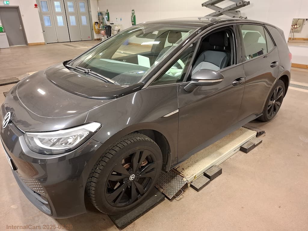 Vw Komfortpkt, stylepkt interiör, infotainmentpkt, assistanspkt inkl park assist ID.3 PRO PERFORMANCE