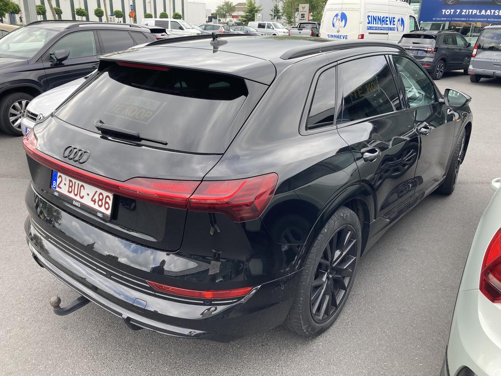AUDI e-tron Audi e-tron  S line 55 quattro 300,00 kW photo