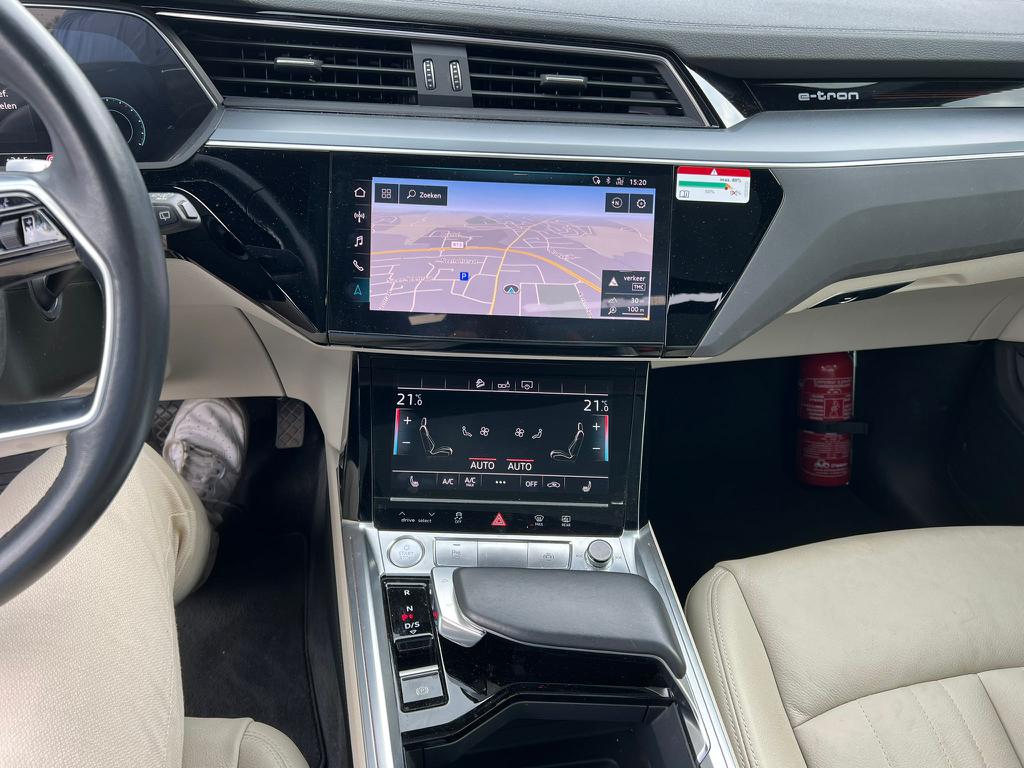 AUDI e-tron Audi e-tron  advanced 55 quattro 265 kW photo