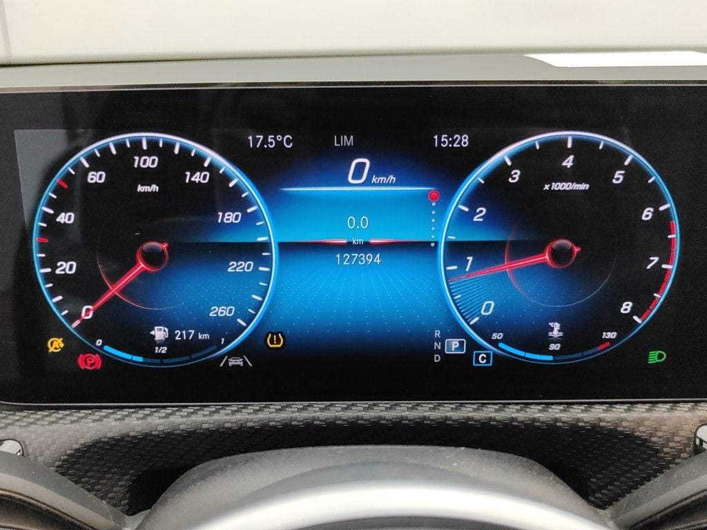 Mercedes-Benz A-Klasse Limousine A 180 Business Solution Aut. 4d photo