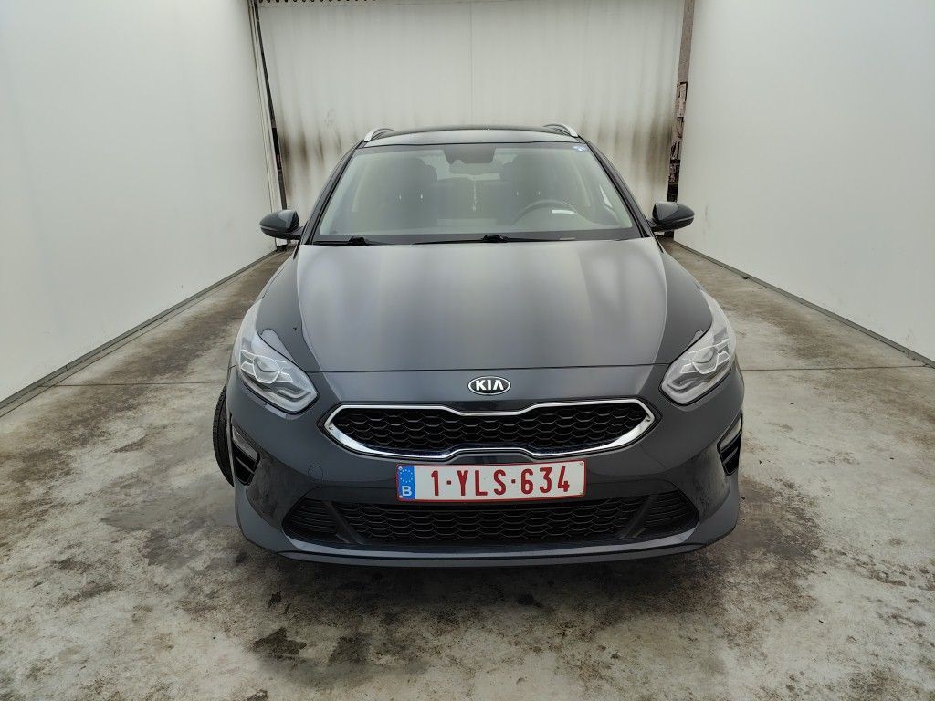 KIA cee'd More 1.0 T-GDI 120 ISG 5d photo