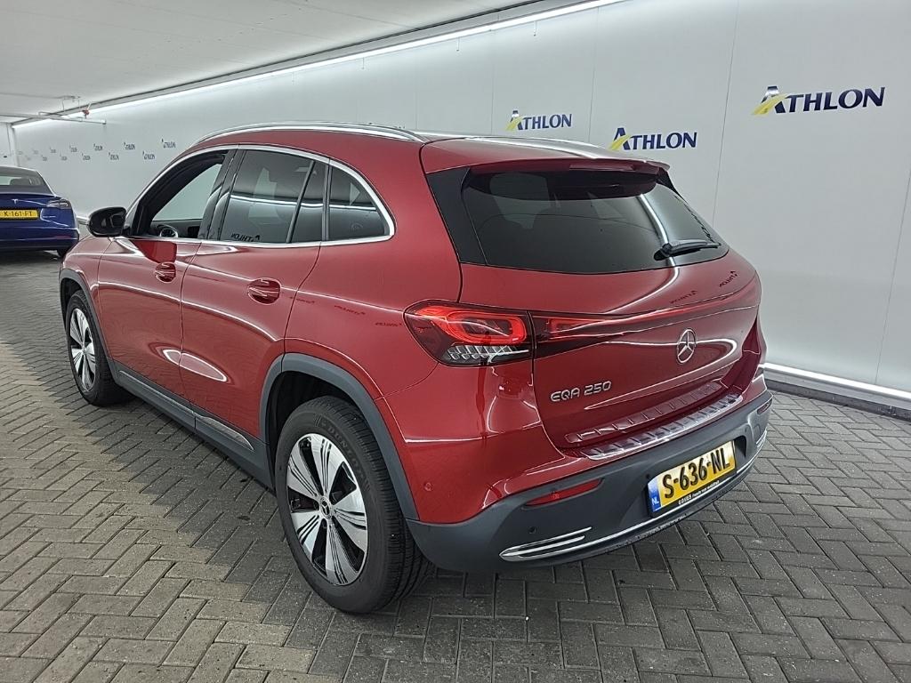 MERCEDES-BENZ EQA 250 Business Line auto 5D 140kW photo