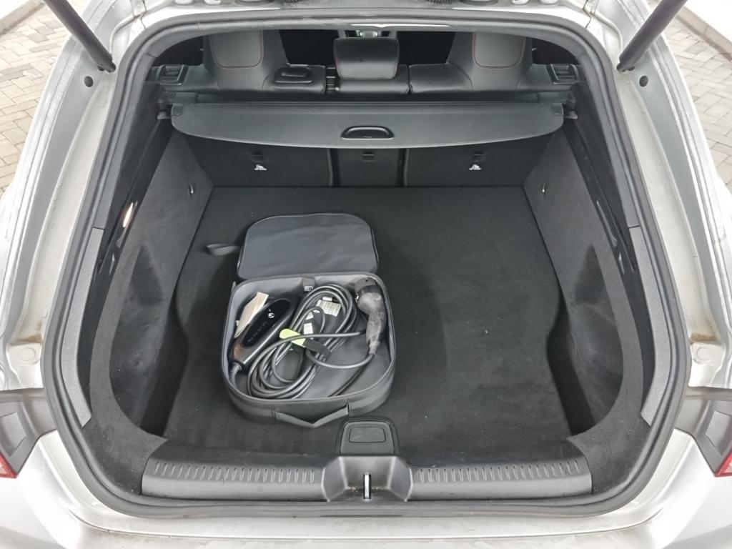 MERCEDES-BENZ CLA Shooting Brake CLA 250 e DCT AMG Line 5D 160kW photo