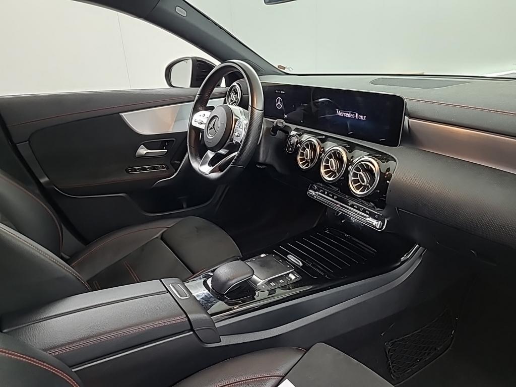 MERCEDES-BENZ CLA CLA 180 DCT Business Solution AMG 4D 100kW photo