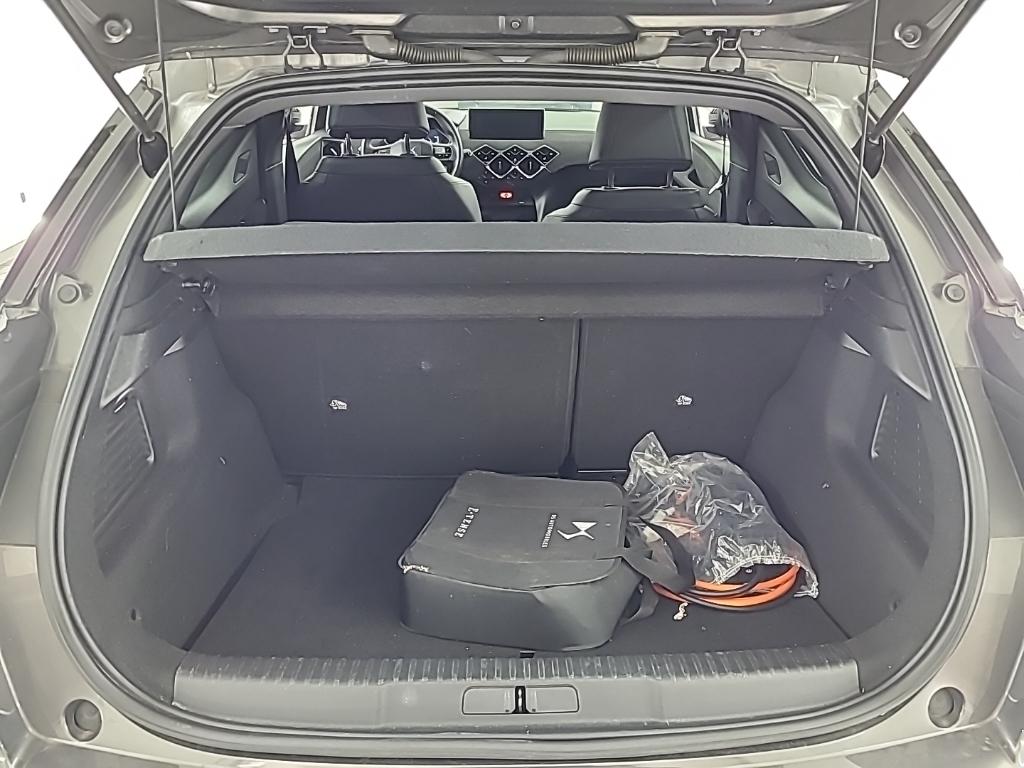 DS DS 3 CROSSBACK E-TENSE 50 kWh Business Auto 5D photo