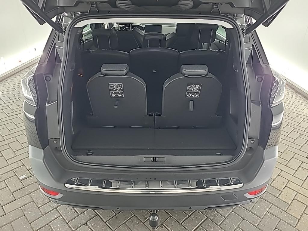 PEUGEOT 5008 Blue Lease Allure PureTech 130 5D 96kW photo