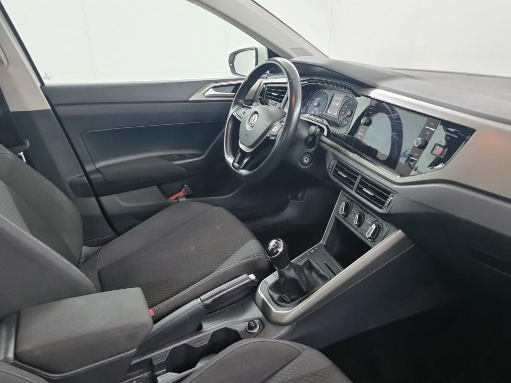 VOLKSWAGEN POLO 1.0 TSI 70kW Comfortline 5D photo