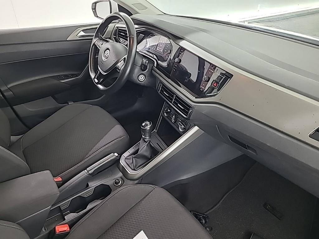 VOLKSWAGEN POLO 1.0 TSI 70kW Comfortline 5D photo
