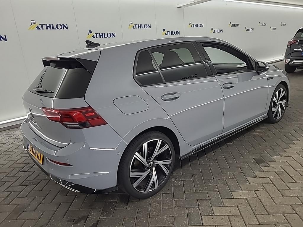 VOLKSWAGEN GOLF 1.5 TSI 96kW R-Line 5D photo