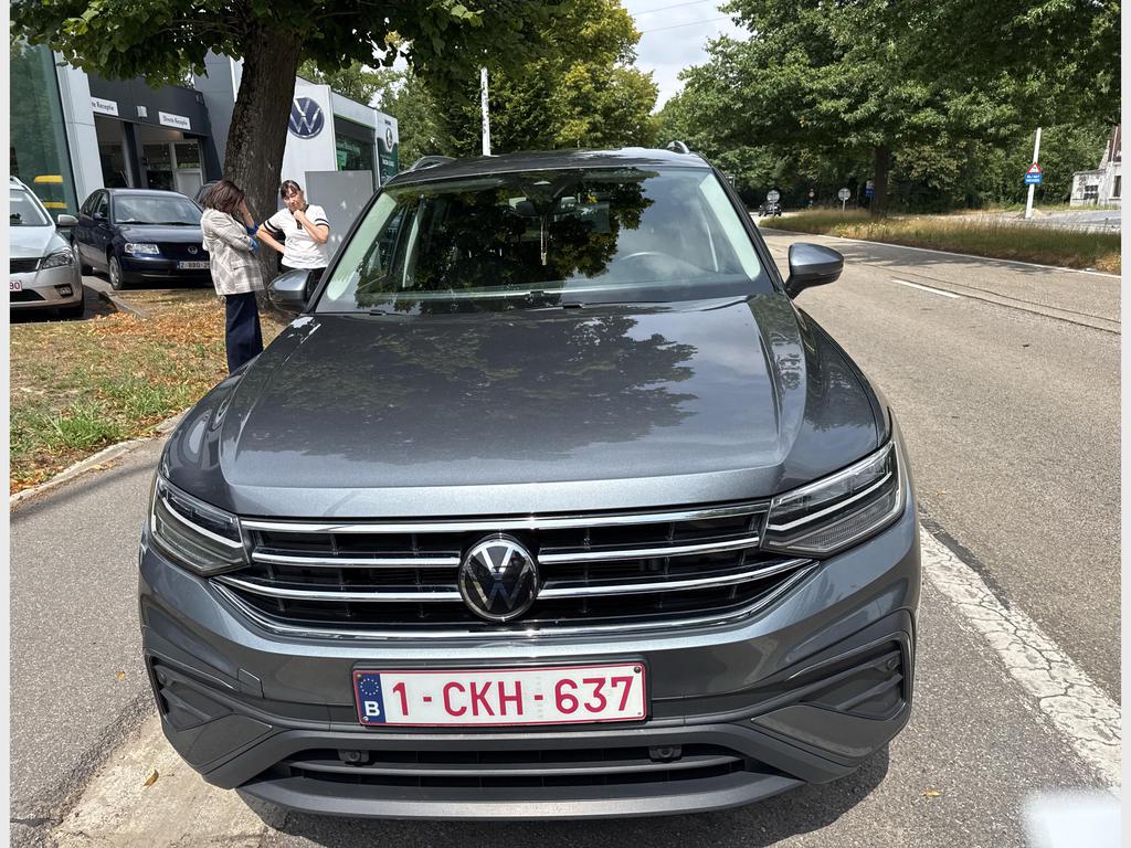 VOLKSWAGEN Tiguan Allspace Life Business 1.5 TSI ACT OPF 110 kW (150 ch) 7 vitesses DSG photo