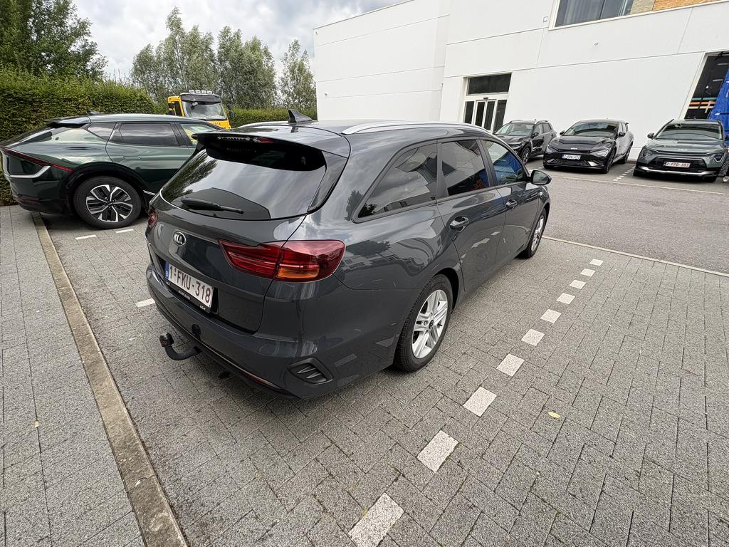 KIA Ceed SW Ceed SW 1.0 T-GDi Must ISG photo