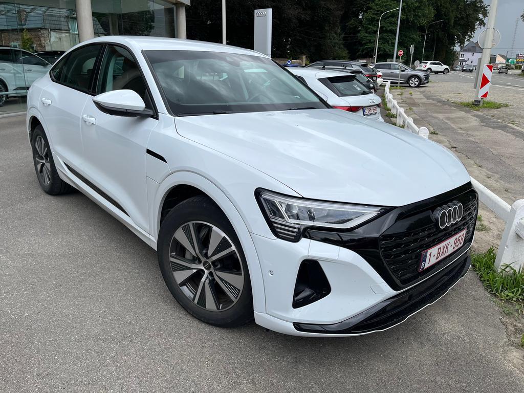 AUDI Q8 Sportback e-tron Audi Q8 Sportback Advanced 50 e-tron quattro 250,00 kW