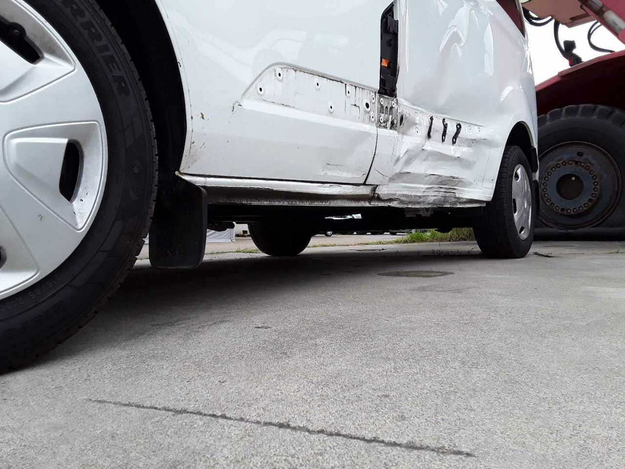 Ford 320 L1 Trend Transit Custom photo
