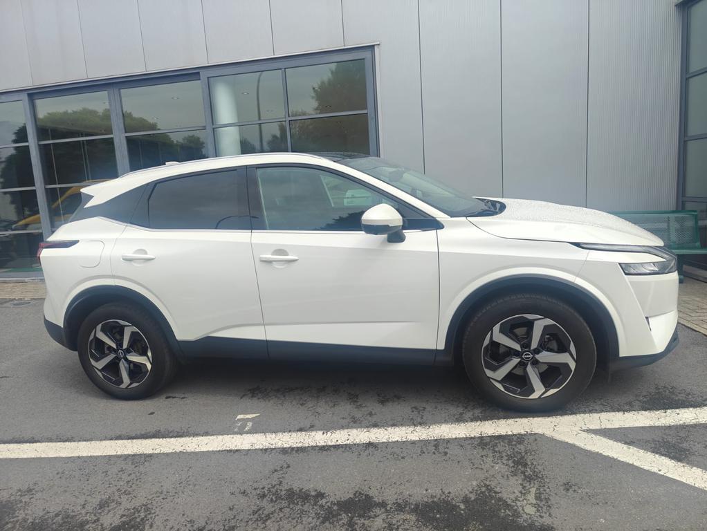 Nissan Qashqai J12 photo