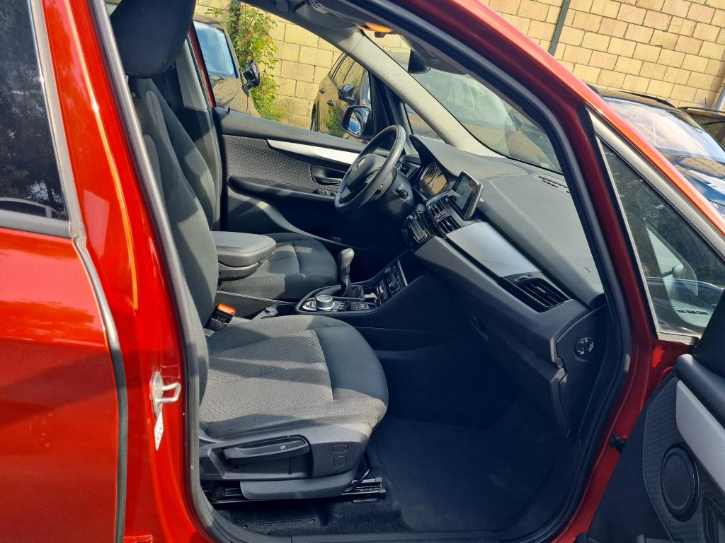 BMW - BMW 2 GRAN TOURER 216d 116PK Advantage Pack Business & LED HeadLights & Rear Camera & Removable Towing Hook photo