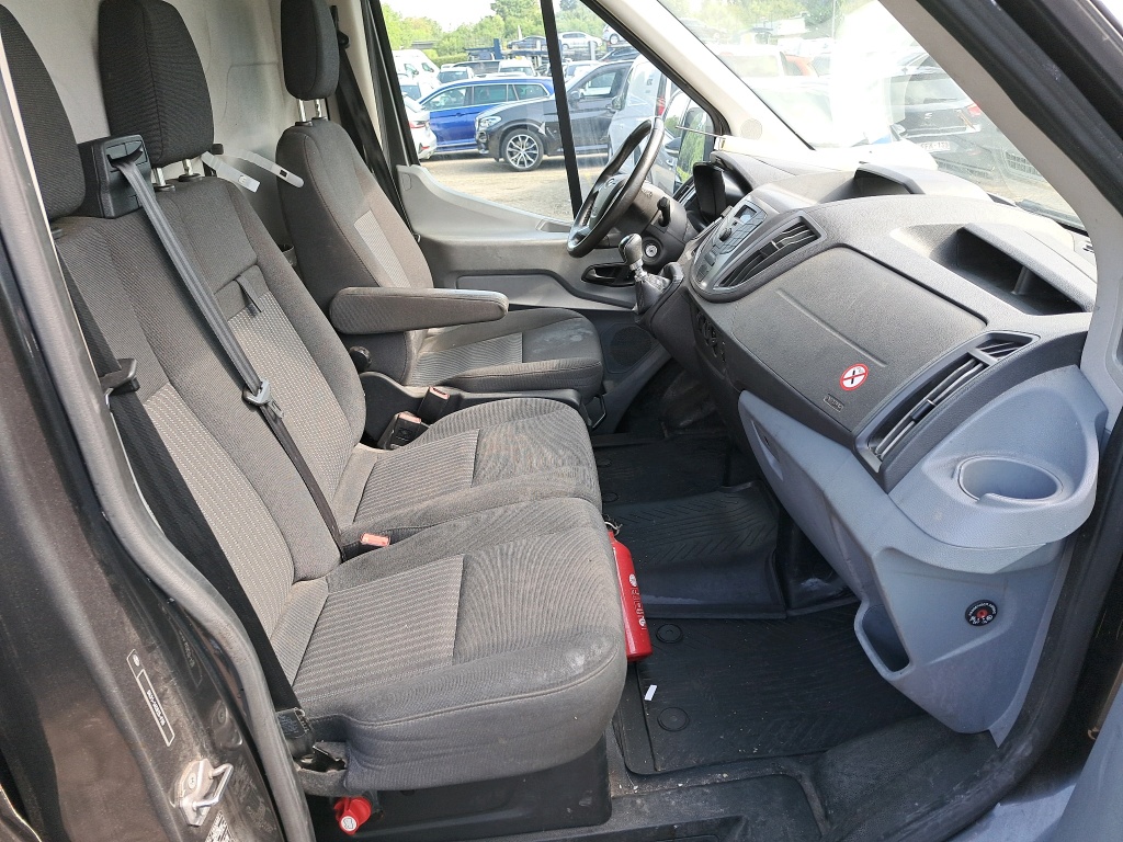 FORD - FOR TRANSIT 2.0TDCI 170PK TREND 350L Pack Visibility Plus & Trailer Towing Hook photo