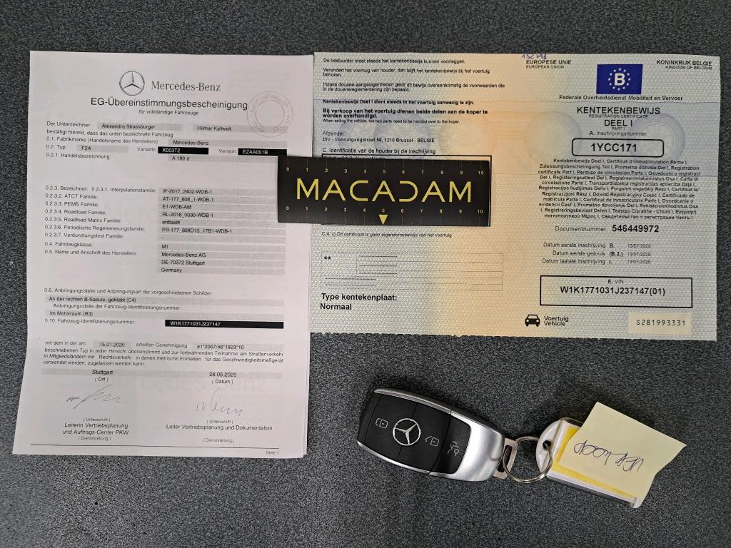 MERCEDES - MER A BERLINE 180 d 116PK DCT Business Solution & Pano Roof photo