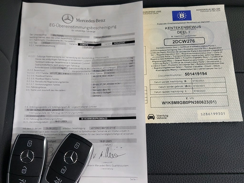 MERCEDES - MER CLA SHOOTING BRAKE 250 e 218PK DCT Luxury Line Pack Premium & Trailer Hook & Smartphone Integration Pack * HYBRID * photo