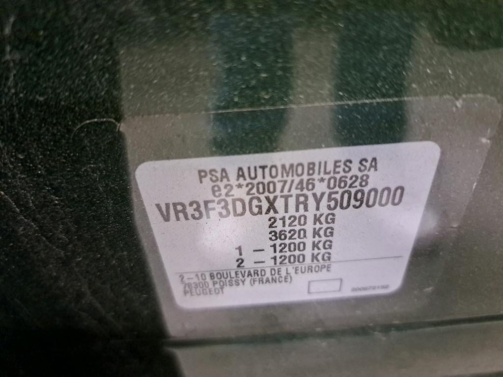 PEUGEOT - PEU 308 1.6 Hybrid 180PK EAT8 Active Pack With Connect & Assistance * PETROL * photo