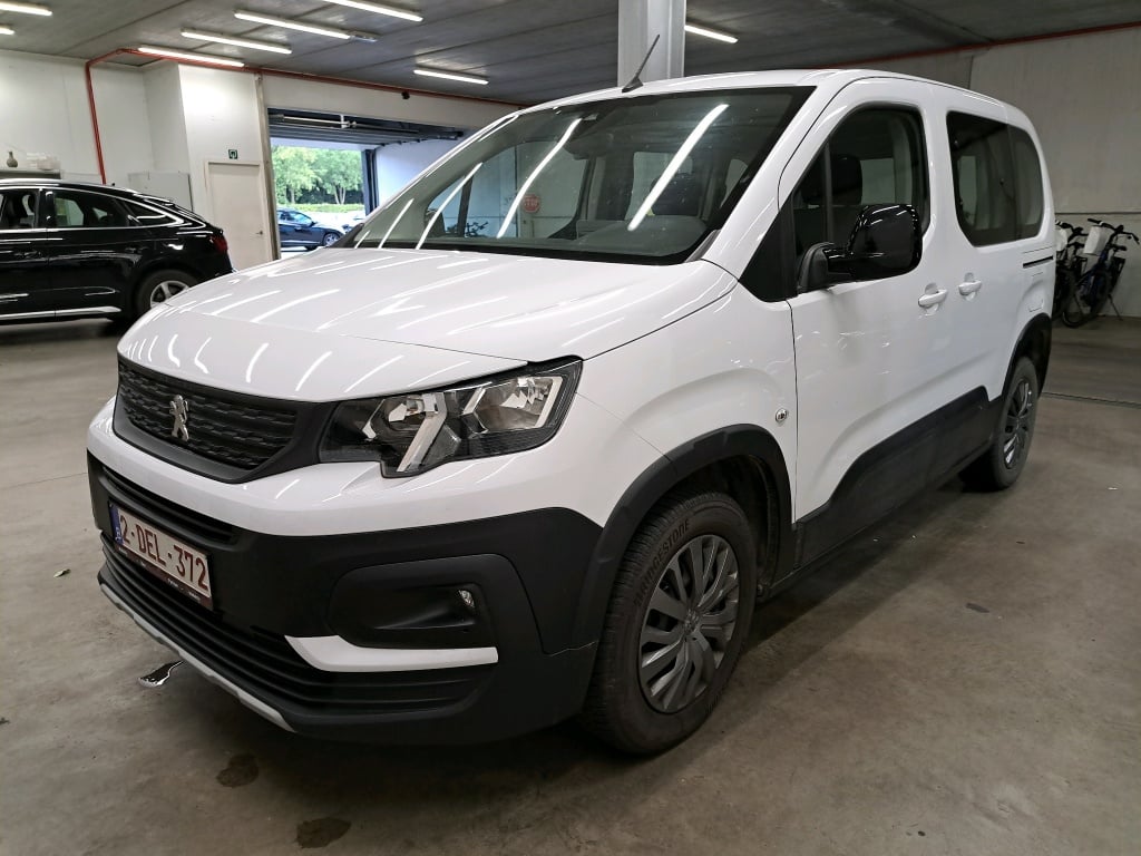 PEUGEOT - PEU RIFTER BlueHDi 102PK Active With Two Sliding Doors &amp; Connect Nav &amp; DAB &amp; Rear Park Sensors