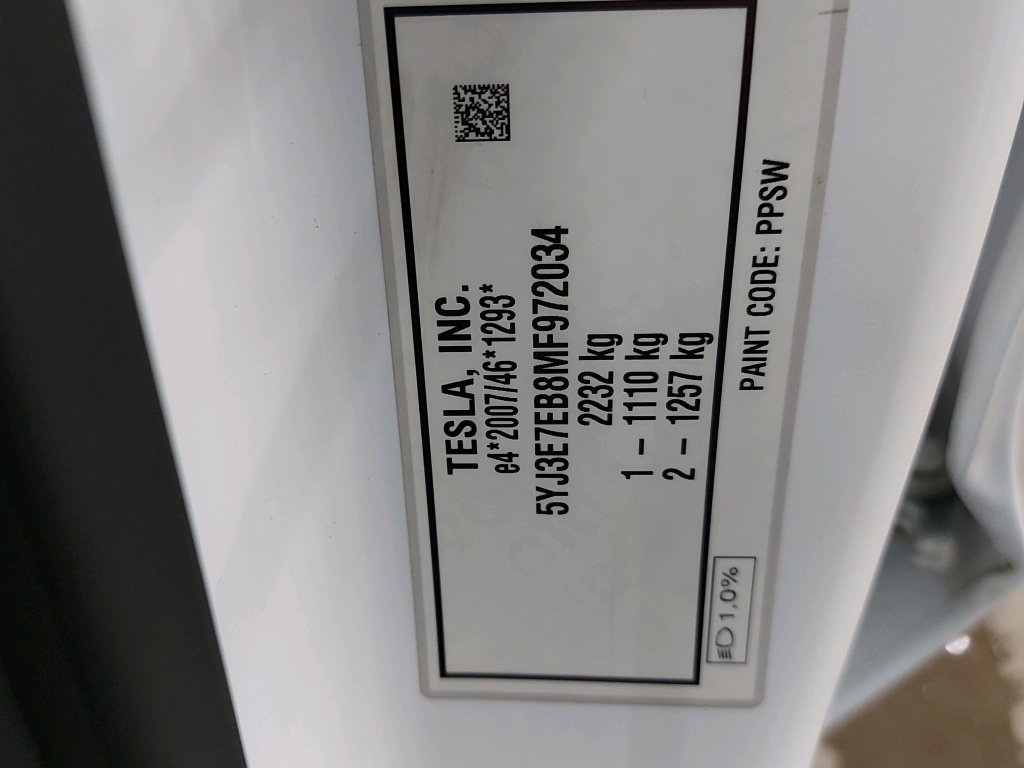TESLA - TES MODEL 3 Long-Range Dual Motor 476PK & 19 Inch Alloy * ELECTRIC * photo