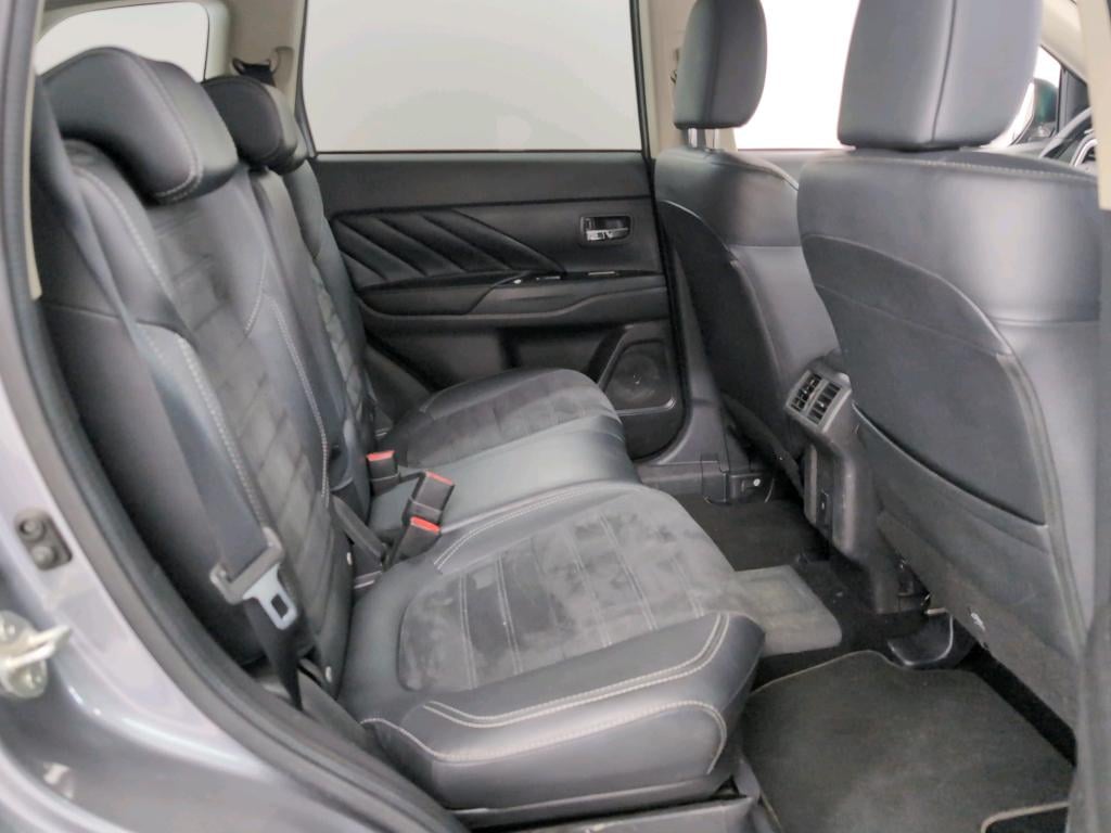 MITSUBISHI OUTLANDER - 2019 2.4i 4WD PHEV Business Edition SDA-NAV photo
