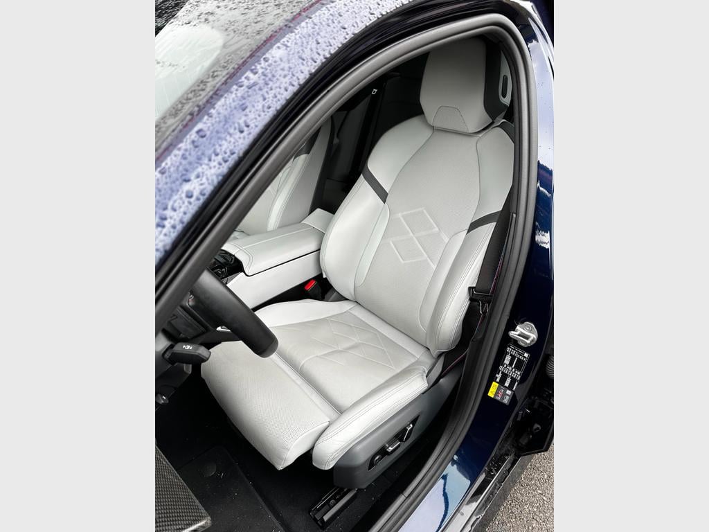 BMW i5 (G60) i5 83.9 kW M60 xDrive photo