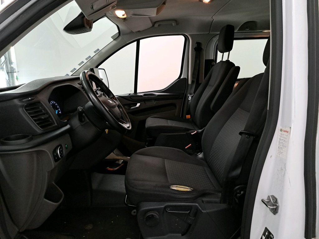 FORD TRANSIT CUSTOM 320S FOU SWB DS 2.0 TDCi L1H1 Trend Multi S-S (6.2) photo