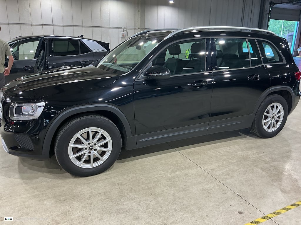 MERCEDES-BENZ CLASS GLB DIESEL (X247) GLB 200 d Business Solution photo
