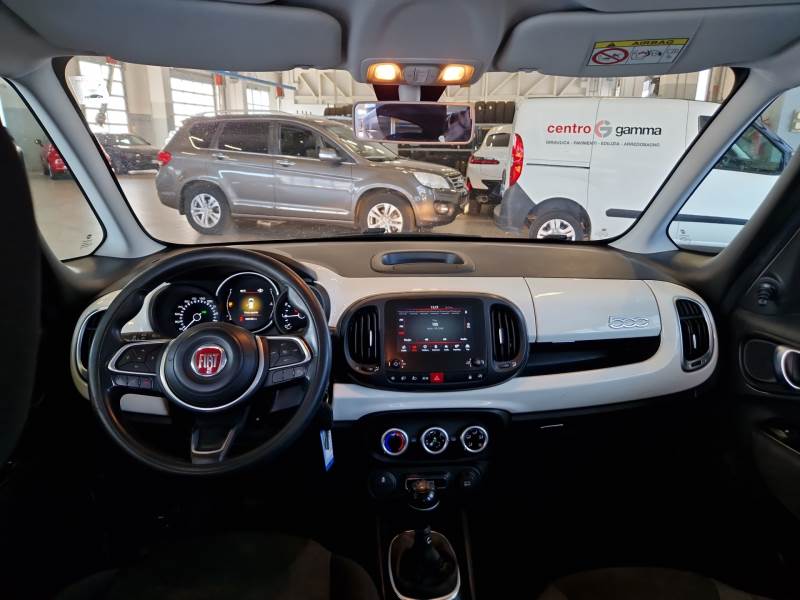 FIAT 500L / 2017 / 5P / COMBI MIRROR 1.6MJT 120CV E6D-TMP 4 P.(N1) PRO photo